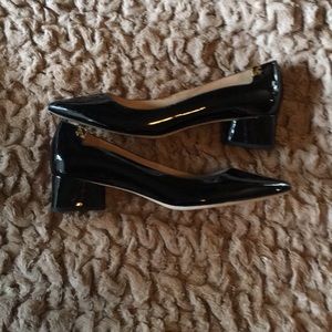 Tory Burch low heeled patent leather pump. Sz 11